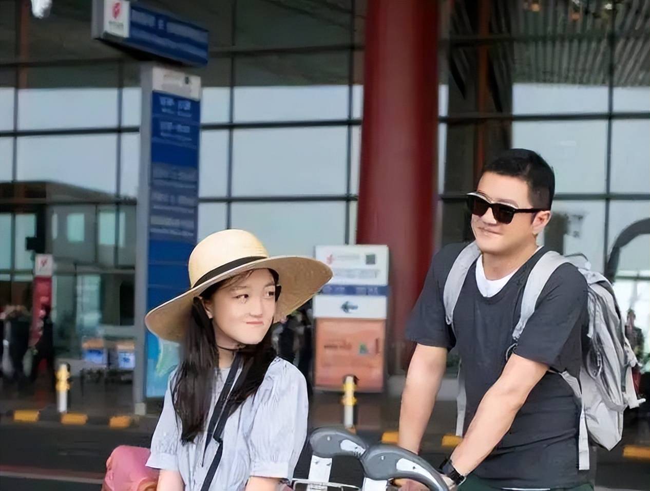 李亚鹏妻子称经济不好要换小房子