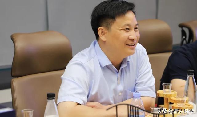 95后入主后 董事长名字都写错