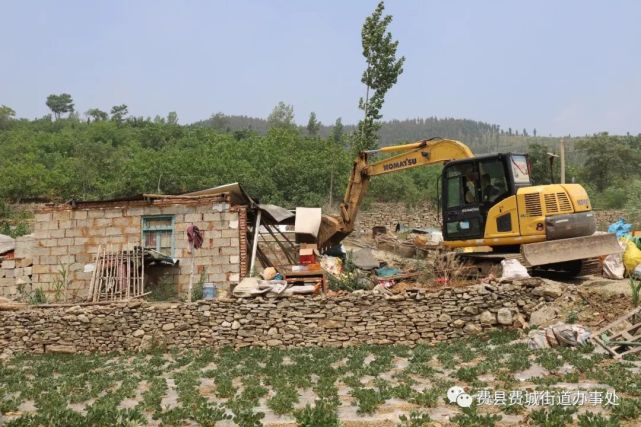 六旬老人举报违建后遭蒙面袭击