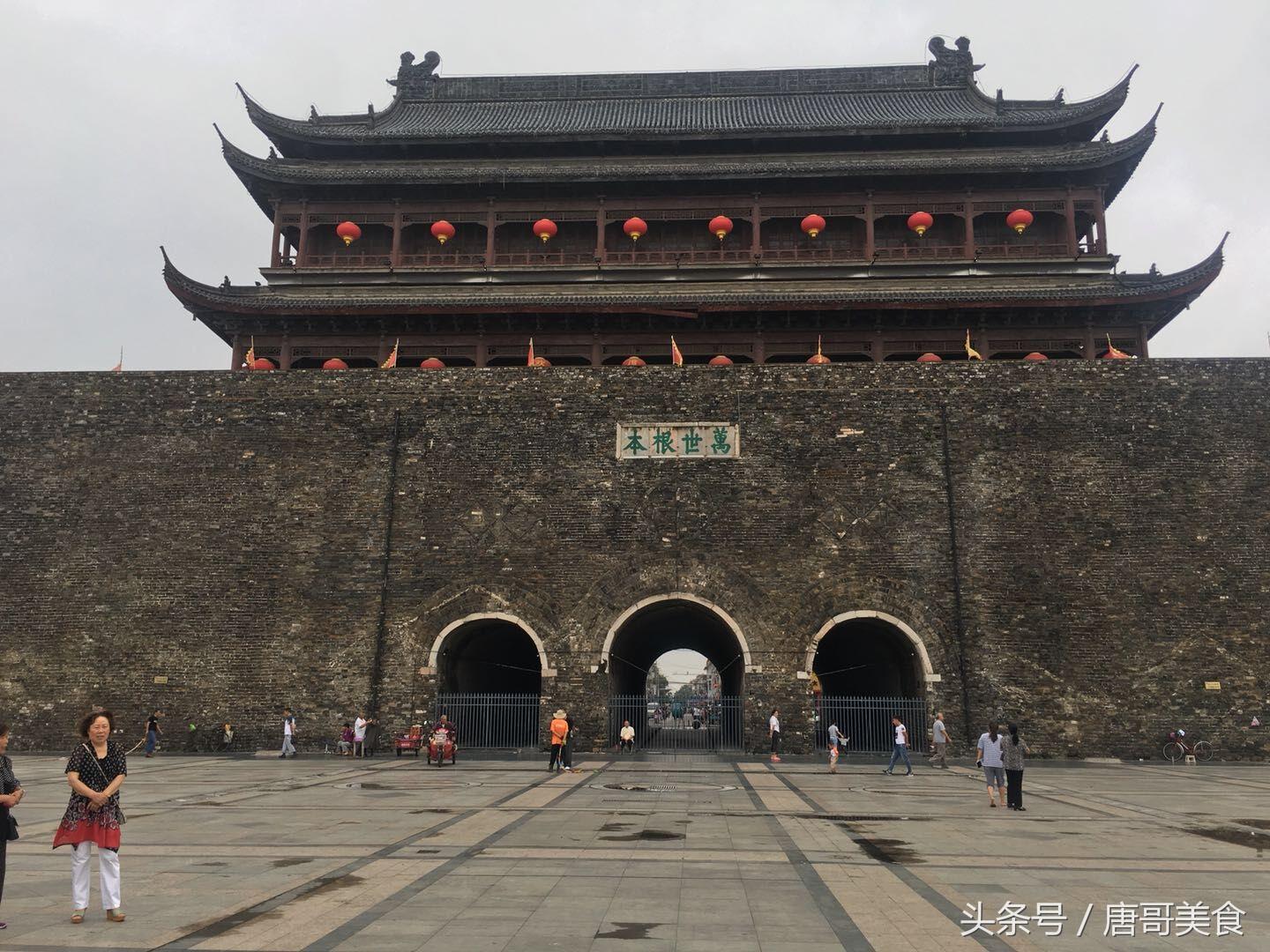 凤阳鼓楼坍塌楼宇部分系复建假古董