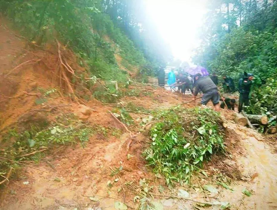 凤阳鼓楼坍塌 去年刚花341万维修