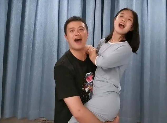 记者：去年见朱媛媛丝毫未显病容