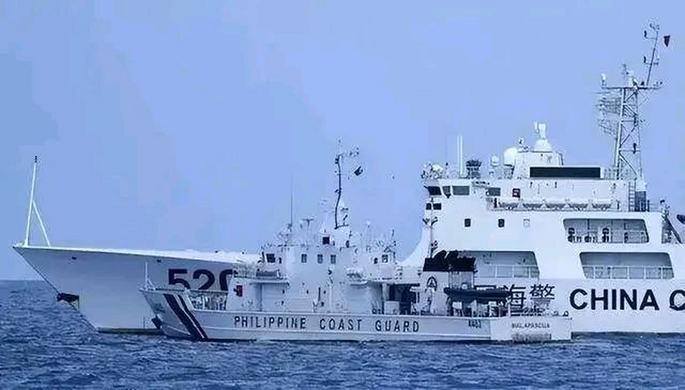 中国海警水炮"袭击"菲船?中方回应