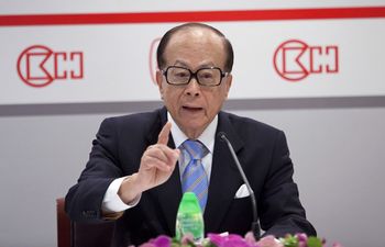 震惊！李嘉诚旗下项目被香港廉政公署查处，背后隐藏什么内幕？