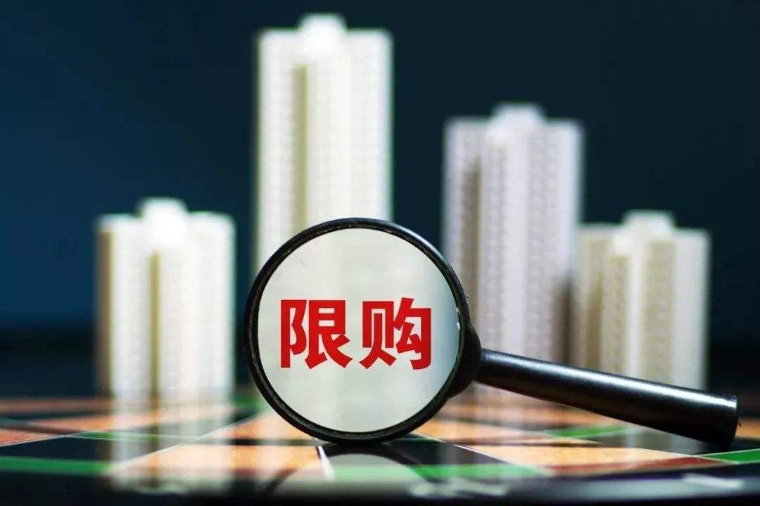 震惊！哈佛禁令不到一天就被叫停意味着啥？背后暗藏三大信号！