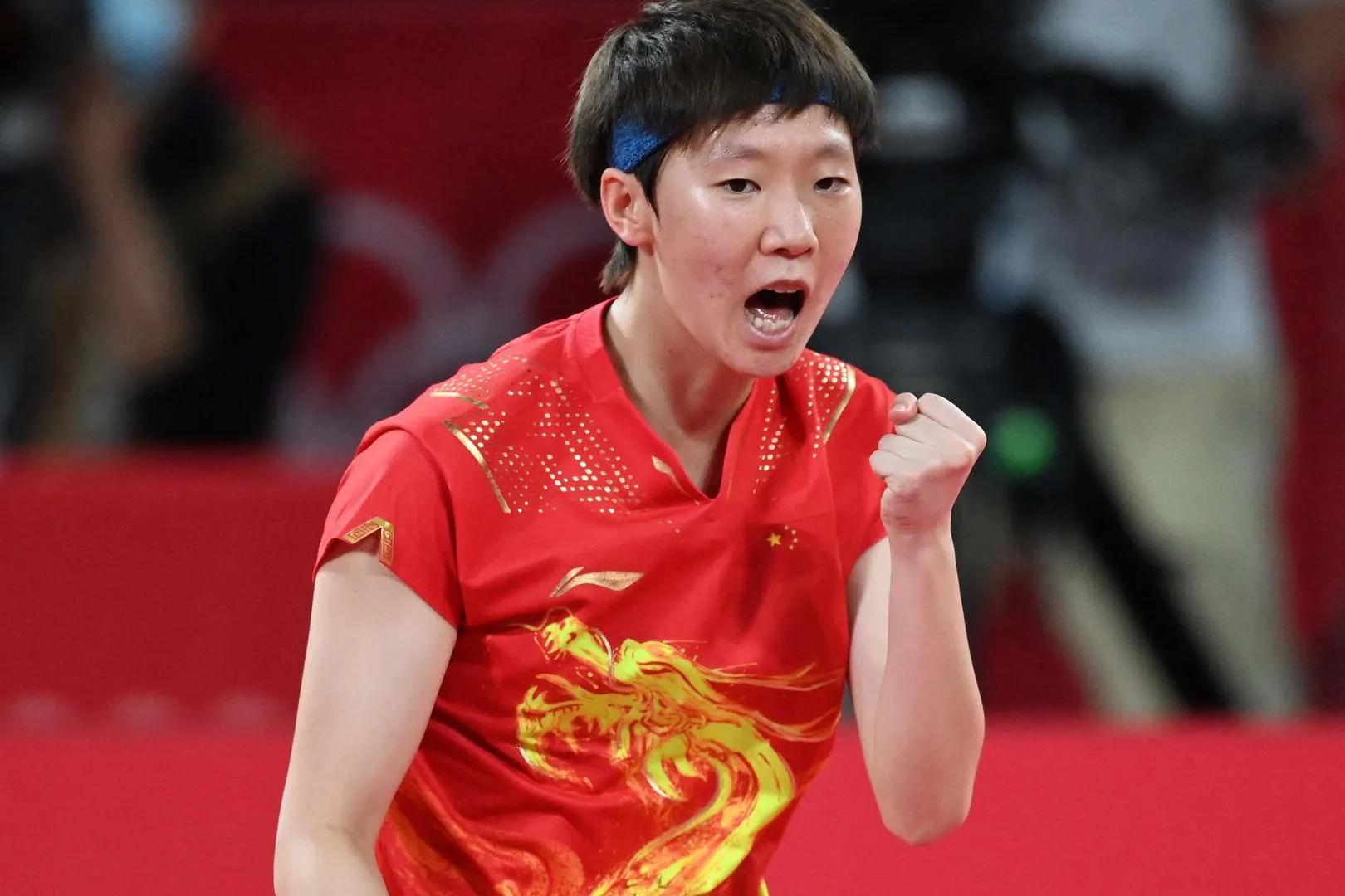 震撼！张本美和赛后坦言真切感受到王曼昱的强大，差距令人深思