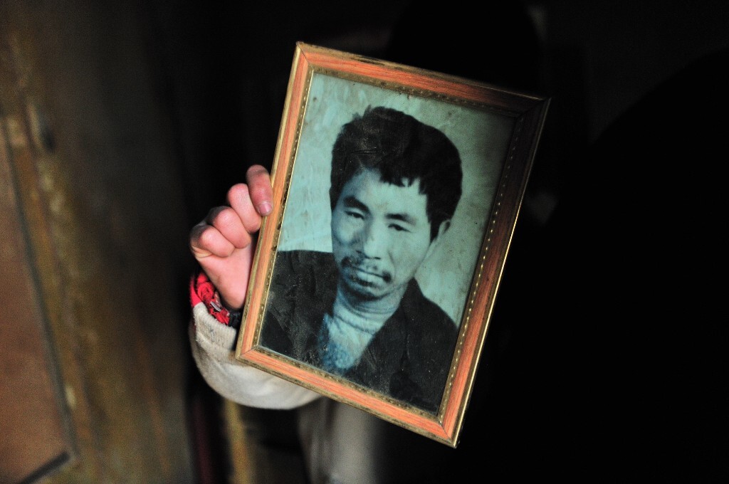"离家出走父亲去世"悲剧背后一场无法挽回的家庭裂痕