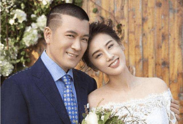 震惊！4名干部收茅台喝茅台被点名，背后隐藏了什么？