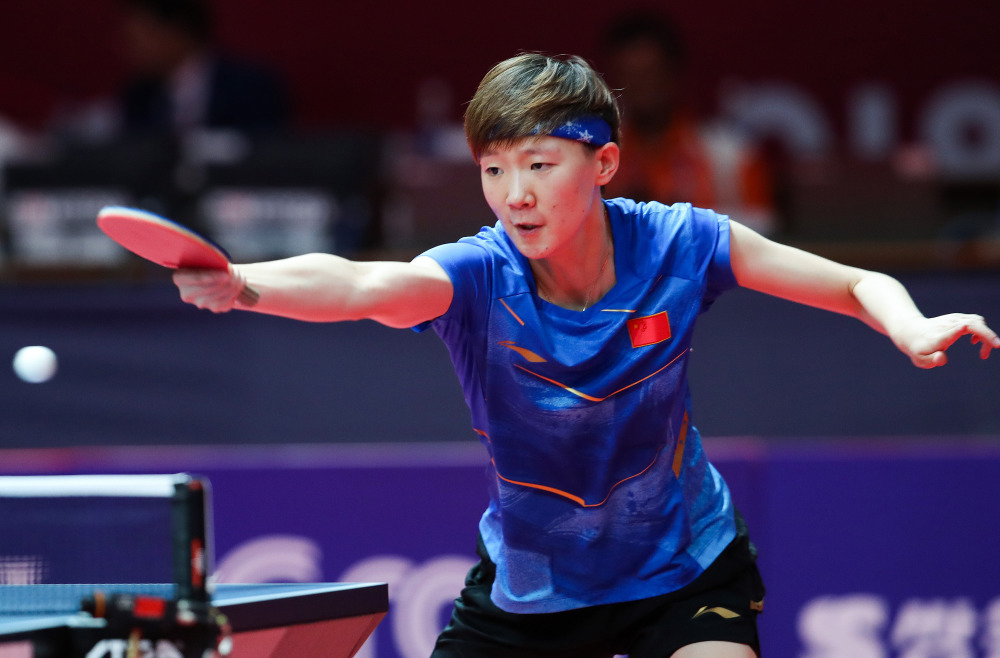 霸气横扫！王曼昱蒯曼3-0碾压日本组合，强势挺进女双决赛！